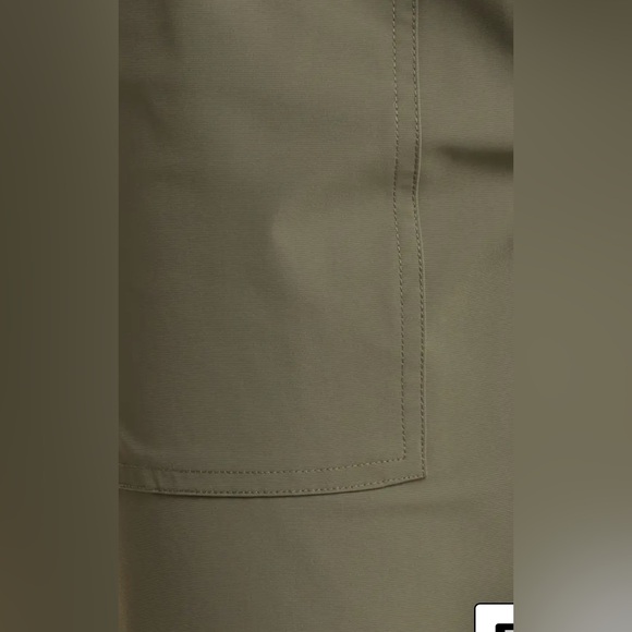 New nwot Vuori Miles Oregano green jogger XL - Picture 5 of 13